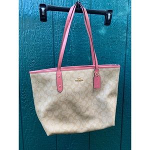 Coach Tote Purse